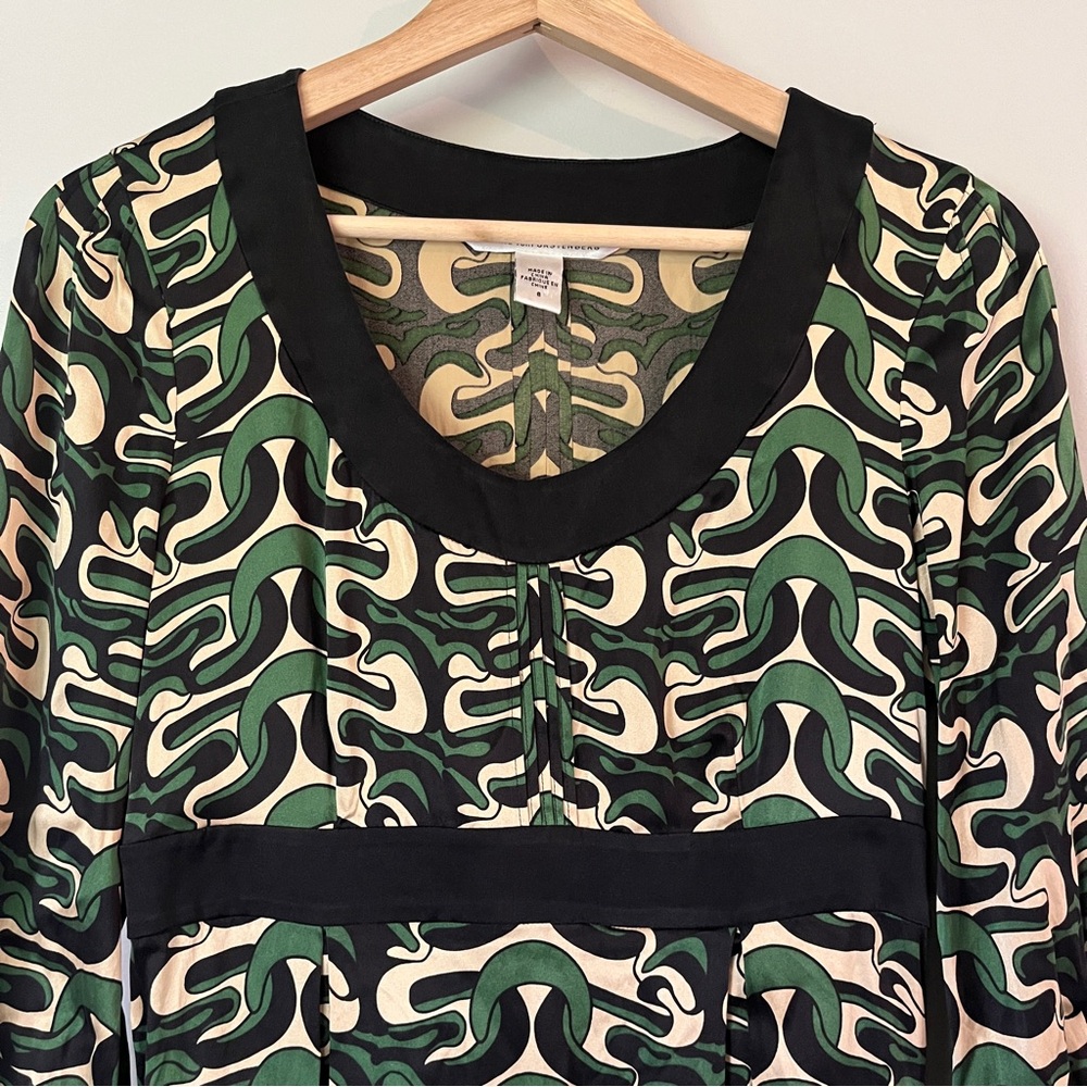 VTG Diane Von Furstenberg Dress Size 6 Steffi Chain Link Silk Empire Green Black - Picture 2 of 12